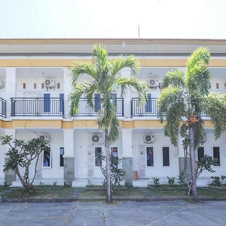 Oyo 1486 Tantular Residence Denpasar Exterior foto